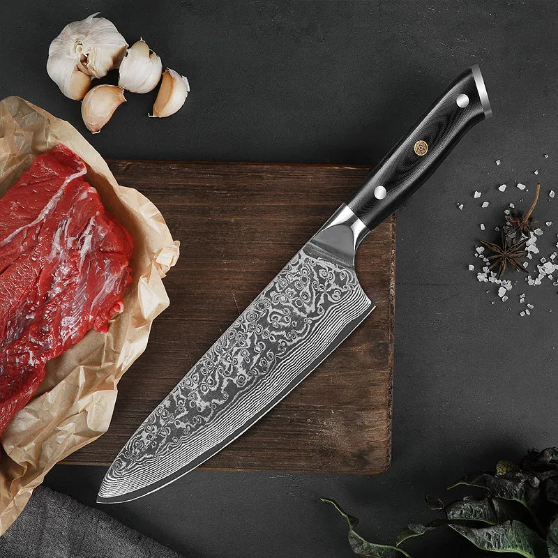 Avec sa lame rigide, large et épaisse, le couteau de chef Kusanagi™&nbsp;est spécialement conçu pour offrir une expérience de coupe supérieure. Idéal pour trancher et hacher une grande variété de légumes, ce couteau permet aux cuisiniers de réaliser des découpes précises et esthétiques avec facilité et efficacité.